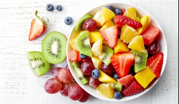 مفاجأة تناول الفاكهة على معدة فارغة يحقق أعلى فائدة غذائية